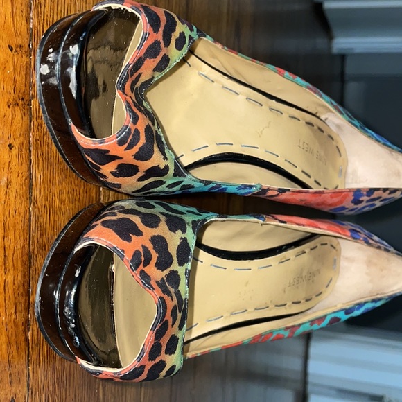 Leopard Nine West heel - Picture 6 of 6